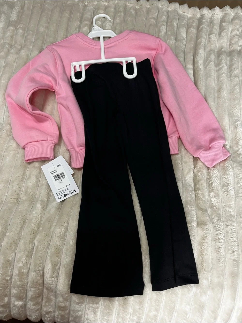 Nike Pink Sweatshirt with Black Pants Set Girls Size 4